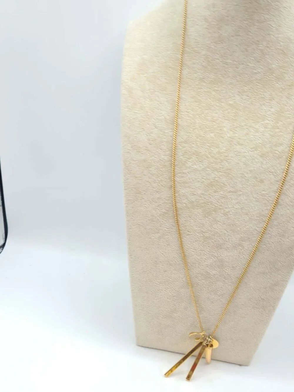 J Crew Gold Tone Charm Necklace Like New - Picture 9 of 11
